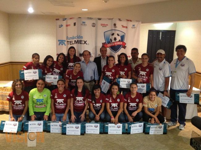 CECUFID signó convenio con Copa TELMEX. 