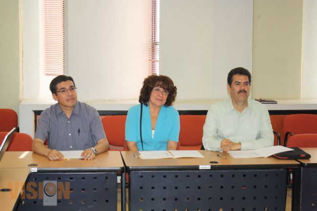 COBAEM a favor de la capacitación constante a docentes