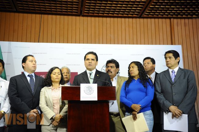 Plantearán diputados del PRD abrir espacio de diálogo a profesores de la CETEG