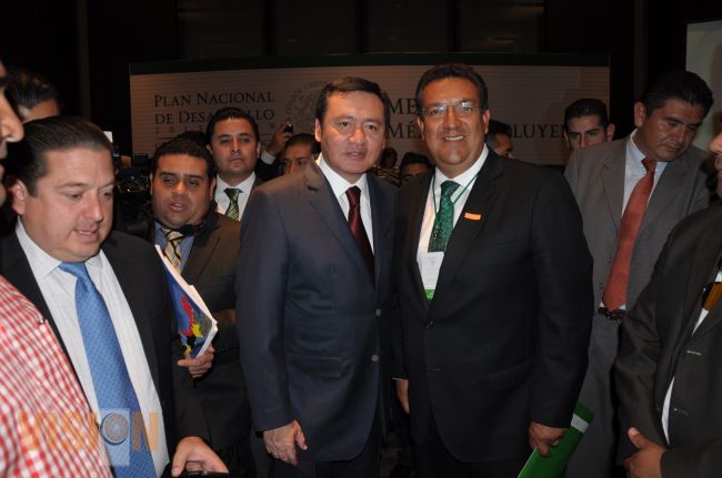 El municipio célula básica del sistema federal mexicano, Osorio Chong