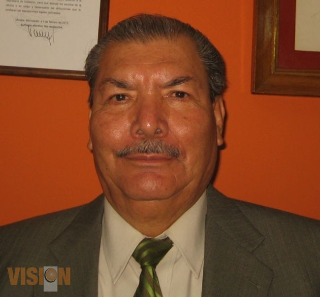 Mejorar el servicio del Registro Civil, procura Escalera Campoverde
