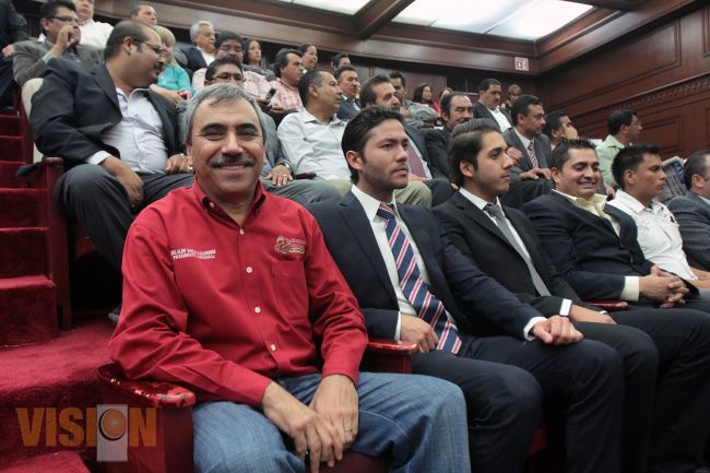 Aldo Macías refrenda su compromiso de seguir trabajando con el gobierno del estado