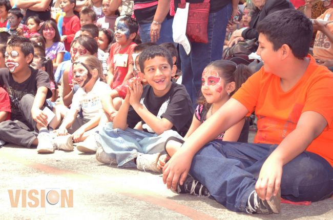 DIF municipal organiza una gran fiesta, para celebrar el día del niño en Uruapan