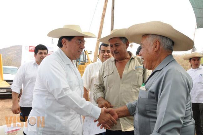 El campo es ya un motor de desarrollo para el estado: Jesús Reyna 