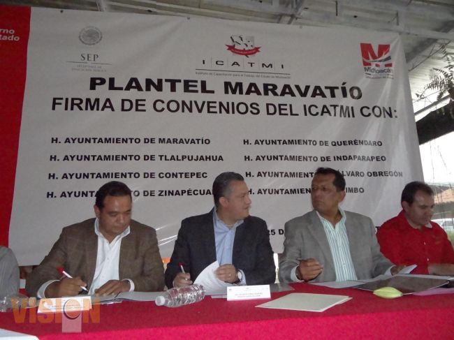 Icatmi y Ayuntamientos buscan capacitar a 3 mil michoacanos.
