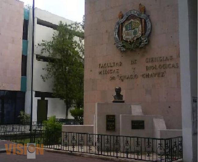 La Dra. Silvia Hernández Capi, aventaja para la Dirección de Medicina. 