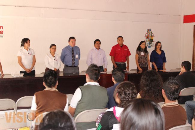 Diseñan estrategias en pro de la juventud