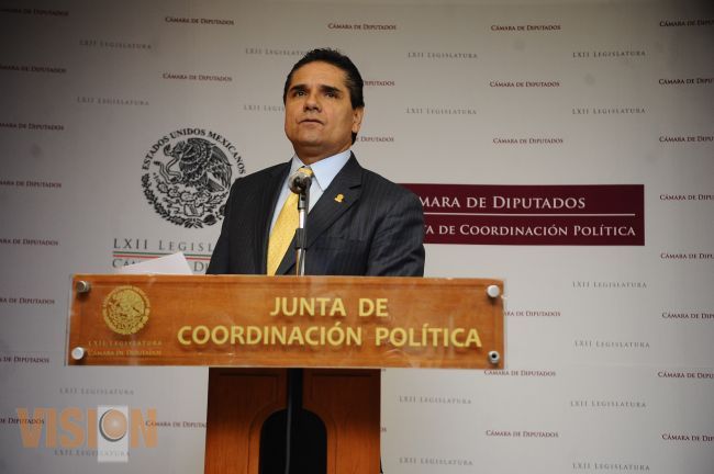 Urge revisar los criterios para aumentar precios de energéticos: Silvano Aureoles