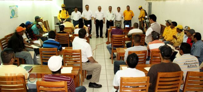 50 brigadistas se suman para  combatir incendios forestales