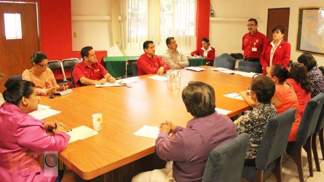 Arranque de entrega de despensas para adultos mayores