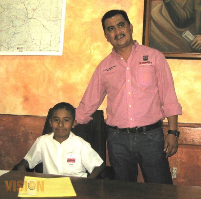 Celebran oficialmente “Autoridades municipales por un día” 