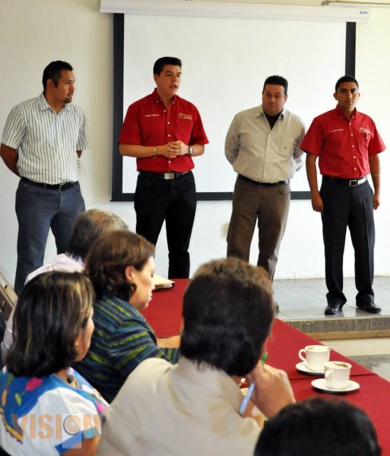 Incentivan creación de nuevas empresas con “Simulador de Negocios”