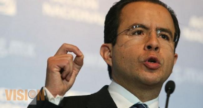 César Nava: Acusaciones, cortina de humo por elecciones
