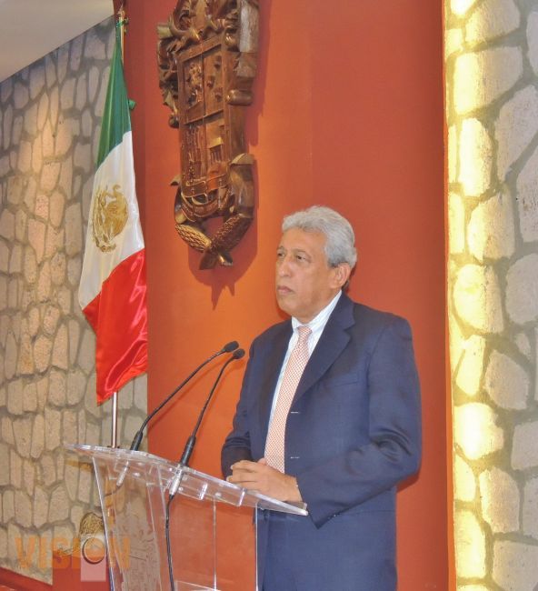 Existen cinco grupos de autodefensa en Michoacán: Gobierno de Michoacán.