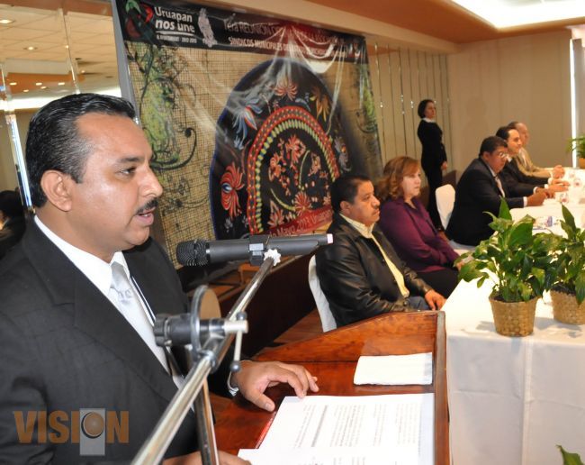 Se desarrolla en Uruapan primera reunión de síndicos municipales de la entidad