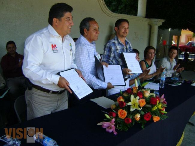 ProAm signa convenio con el Ayuntamiento de Tuxpan.
