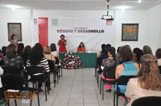 SEMUJER Y CIDEM realizaron diplomado en género y desarrollo.