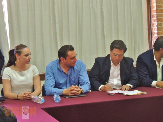 El Gobierno apoyará a los reboceros para que mantengan a La Piedad como sede: Jesús Reyna.