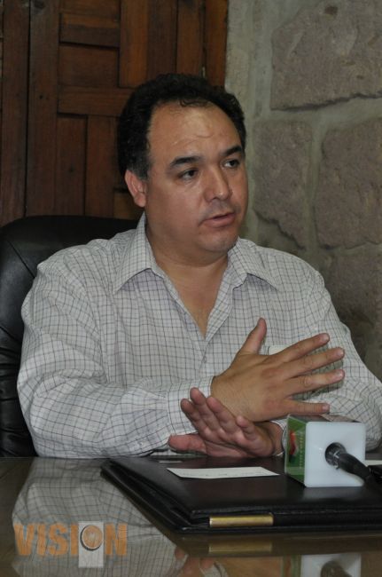 Ayuntamiento atiende a vecinos inconformes por construcción de fraccionamiento