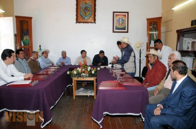 Atención y respeto a los planteamientos del Consejo Mayor de Cherán : Jesu Reyna