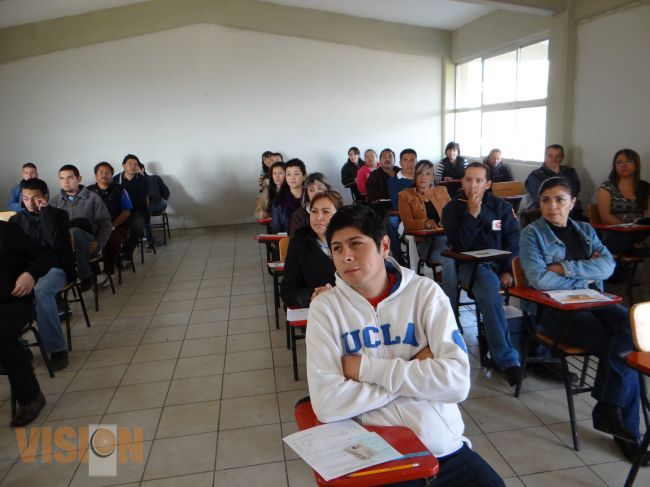 Aplicó Cobaem examen de competencias disciplinarias básicas