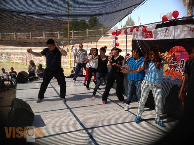 Llevan Festival juvenil de la salud a Panindícuaro 