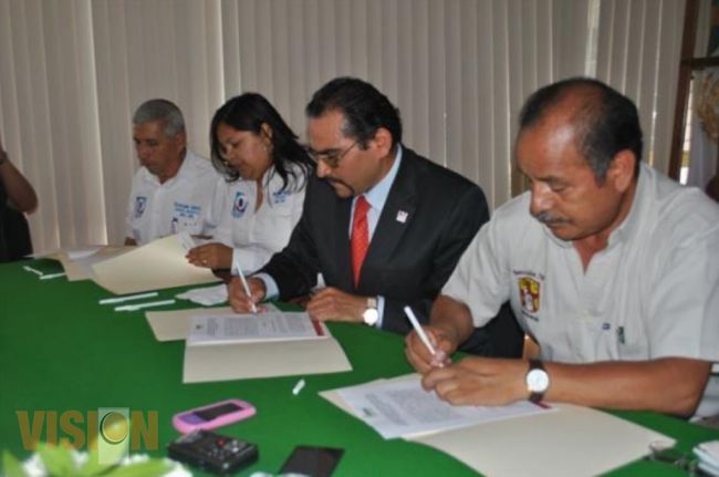UNIVIM firma convenio con el SNTA y los Municipios de Churintzio, Queréndaro y Ario de Rosales.