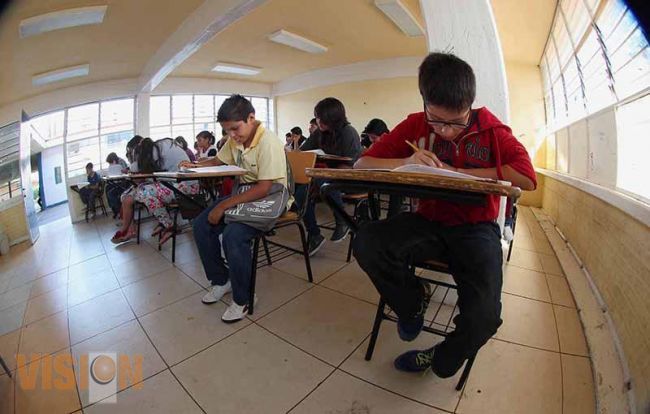 SEE aplica examen de admisión para nivel secundaria 
