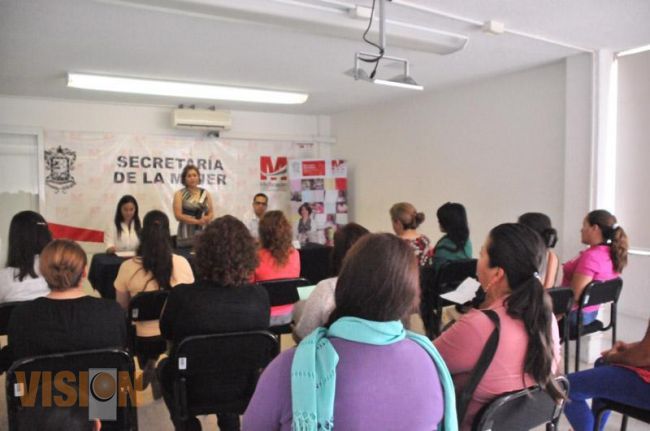 En Michoacán se incentiva el desarrollo económico de las mujeres: Consuelo muro