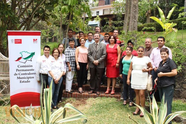 Concluyen reuniones de la Comisión Permanente de contralores Municipios-Estado.