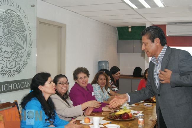 Sedru y Sagarpa iniciarán desde el sábado venta de productos en la Kermés del DIF