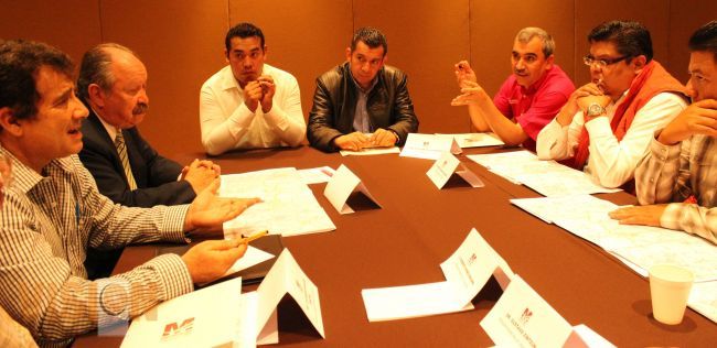 Estudian proyecto carretero Uruapan- Zamora