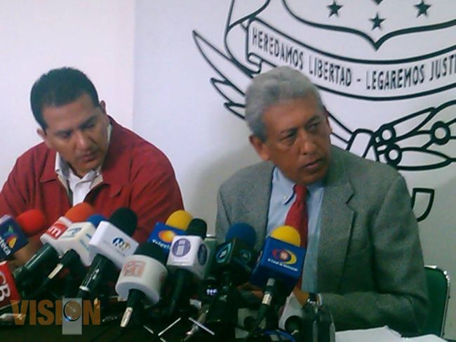 Democraticos realizaran caravana, Gobierno llama a reconsiderar tomas de casetas
