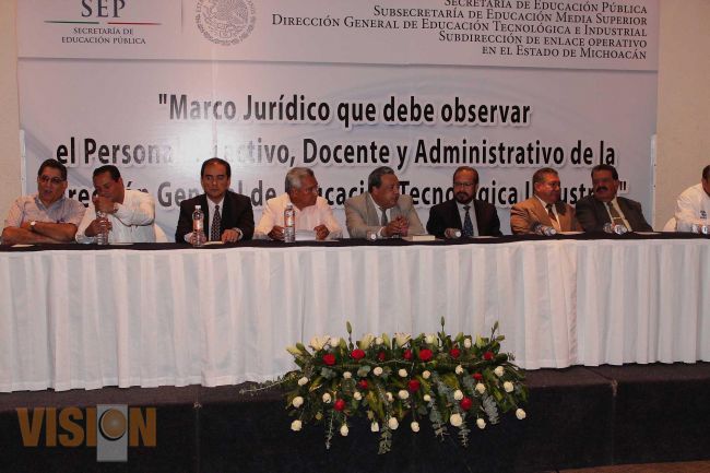 Capacitación regional en materia de normatividad para personal de la DGETI. 