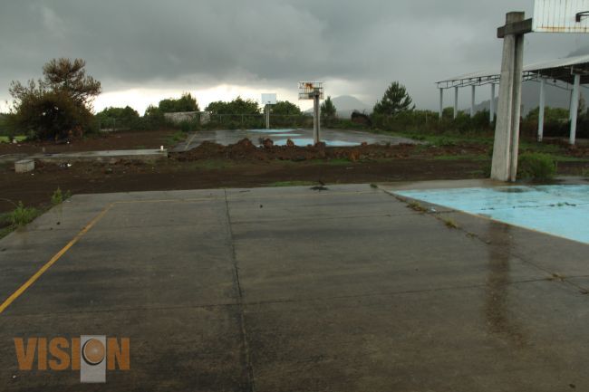 ALDO MACÍAS SUPERVISÓ OBRAS EN LA UNIDAD DEPORTIVA EL CAPULÍN
