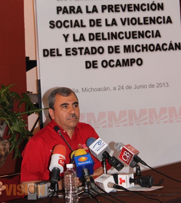 Aldo Macías reitera su compromiso de trabajar con el estado y la federación, en acciones para abati
