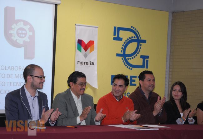 Firman convenio de colaboración Cbtis 149 y Ayuntamiento moreliano