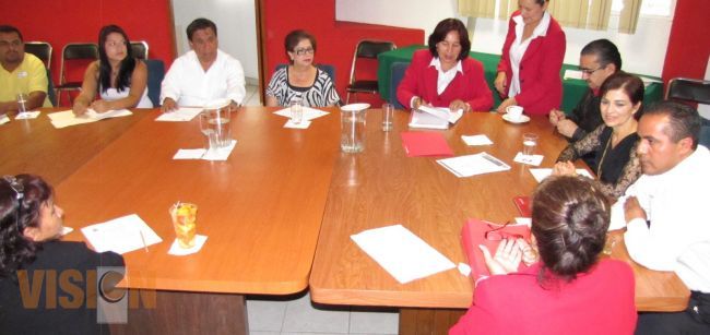 Distribuirán 2 mil despensas a adultos mayores en condición de pobreza