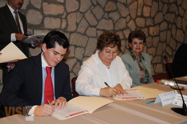 Gobierno del Estado y AMANC, firman convenio en Beneficio de niños en situación de Vulnerabilidad.