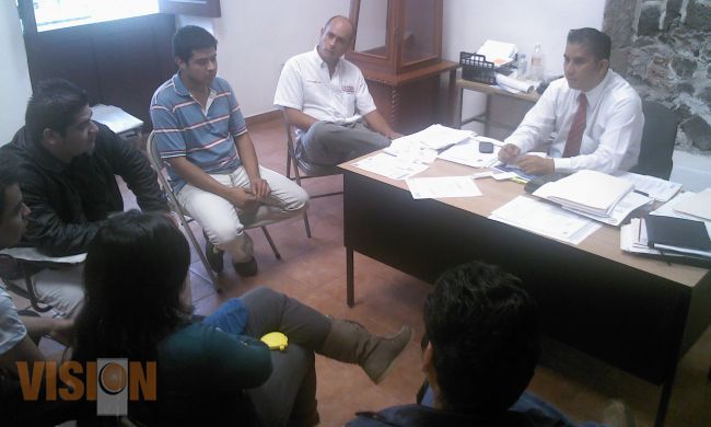 Gobierno local respaldará a jóvenes que desean practicar ajedrez