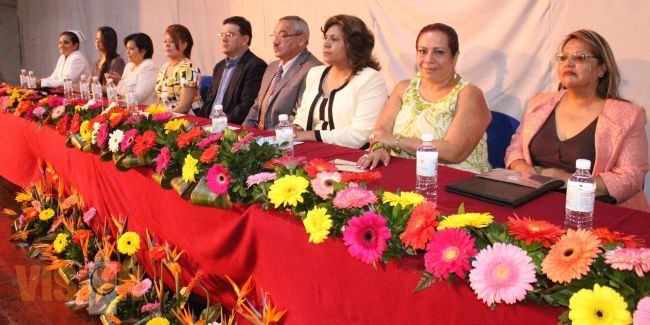 CETIS 27 de Uruapan entregó 373 técnicos a la sociedad