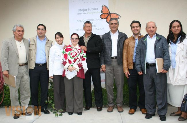 Gobierno Federal aprueba recursos para conservacion de Mariposa Monarca