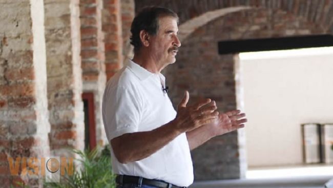  Vicente Fox organiza simposio sobre la marihuana