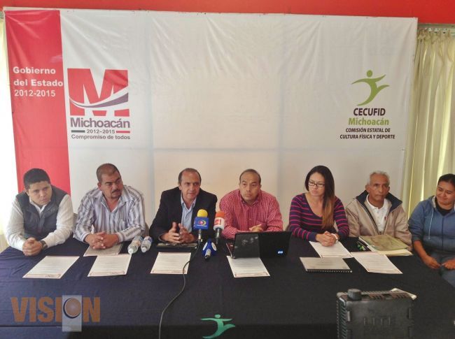 1 millón 713 mil pesos otorgará el Gobierno de Michoacán en becas deportivas. 