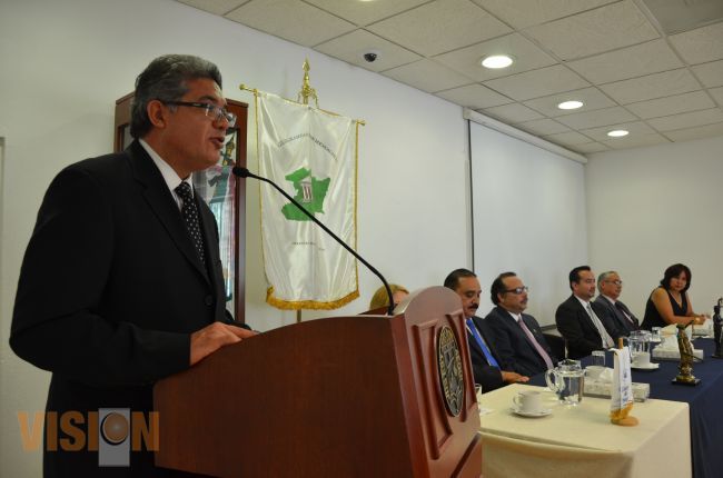 El derecho mexicano, en plena revolución jurídica: De la Mora