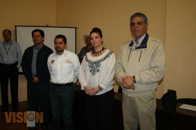 Actualizan ordenamientos municipales: Mauro Ballesteros