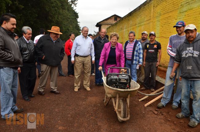 Realizan obras de impacto y calidad para Pátzcuaro: Salma Karrum Cervantes