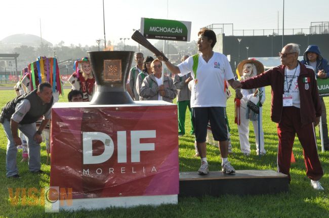 Inauguran el 38 Campeonato Nacional Master de Atletismo de Pista y Campo.