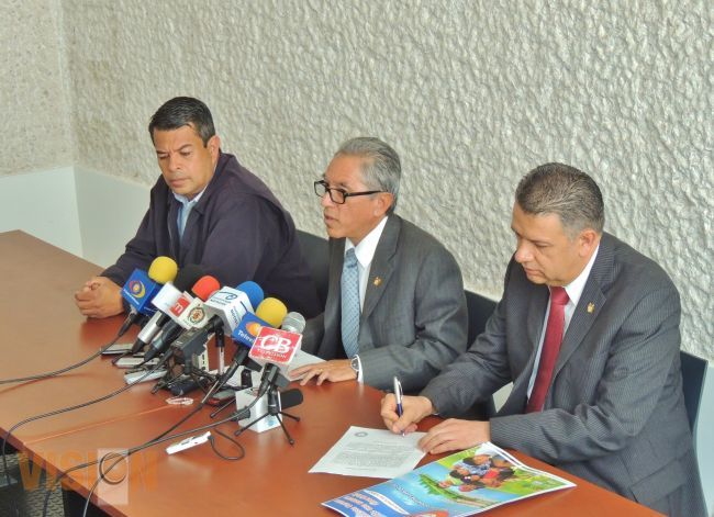 La UMSNH transparentará ante la ASM los recursos destinados a casas del estudiante.
