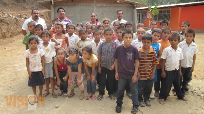 Más de 2 mil 800 becarios beneficiados en albergues escolares